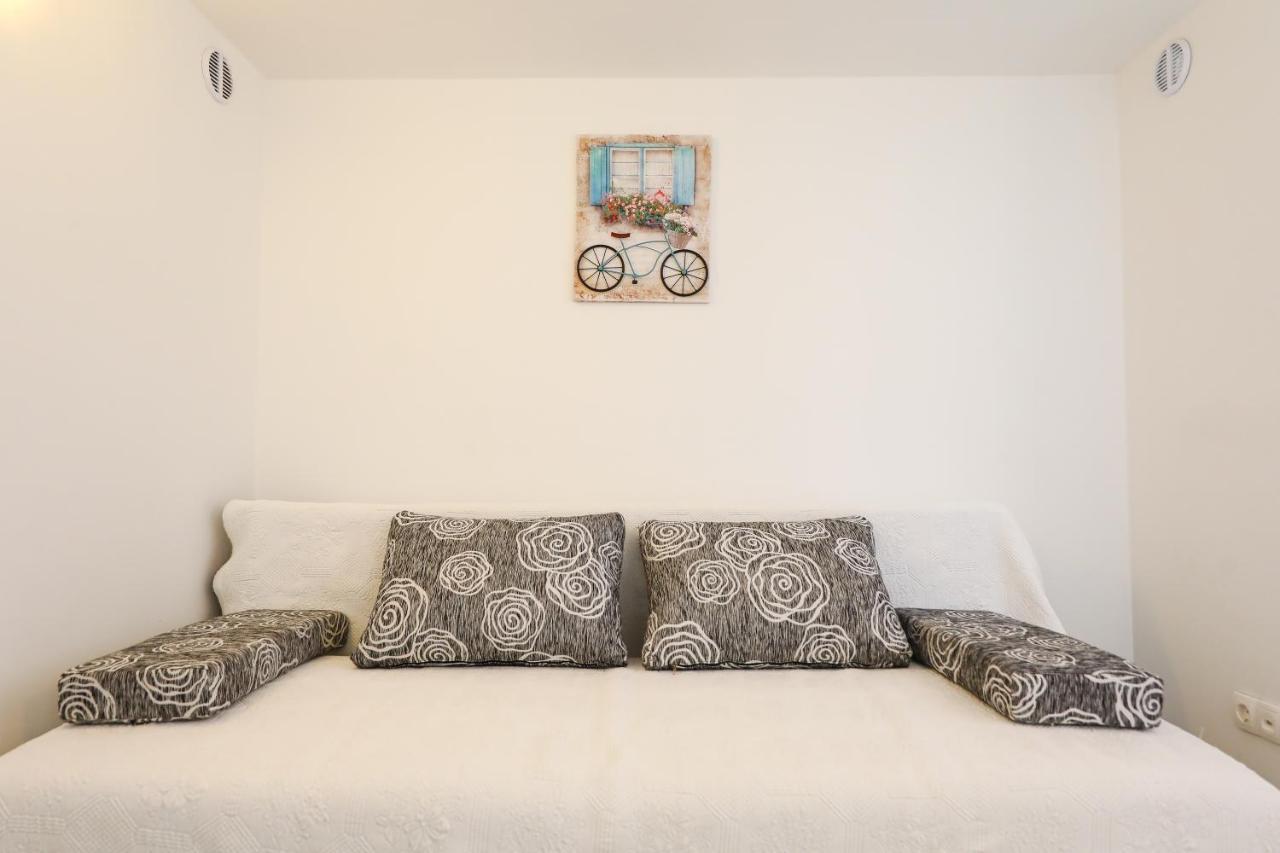 Holiday Home Ana Poljana  Bagian luar foto