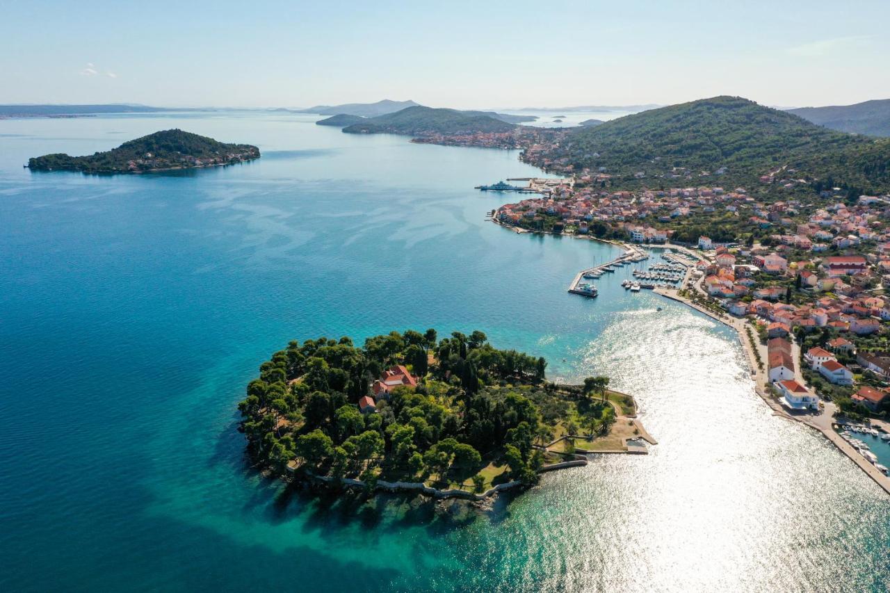 Holiday Home Ana Poljana  Bagian luar foto